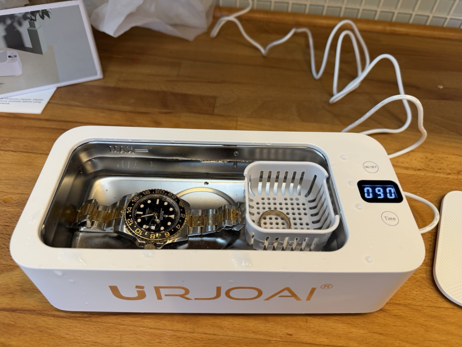 Ultrasonic Cleaner – 50KHz Cleans Jewelry, toothbrush, razors- Super Efficient