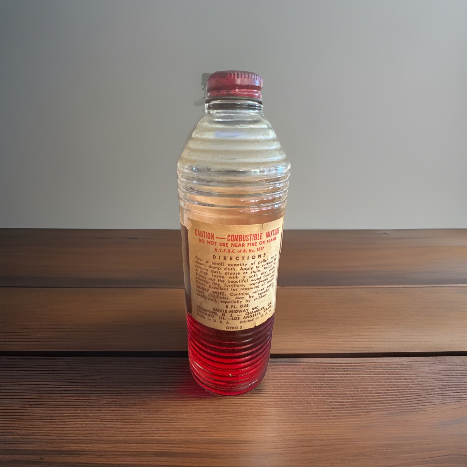 Vintage Old English Red Oil Furniture Polish Ribbed Bee Hive Prop Bottle 1950’s