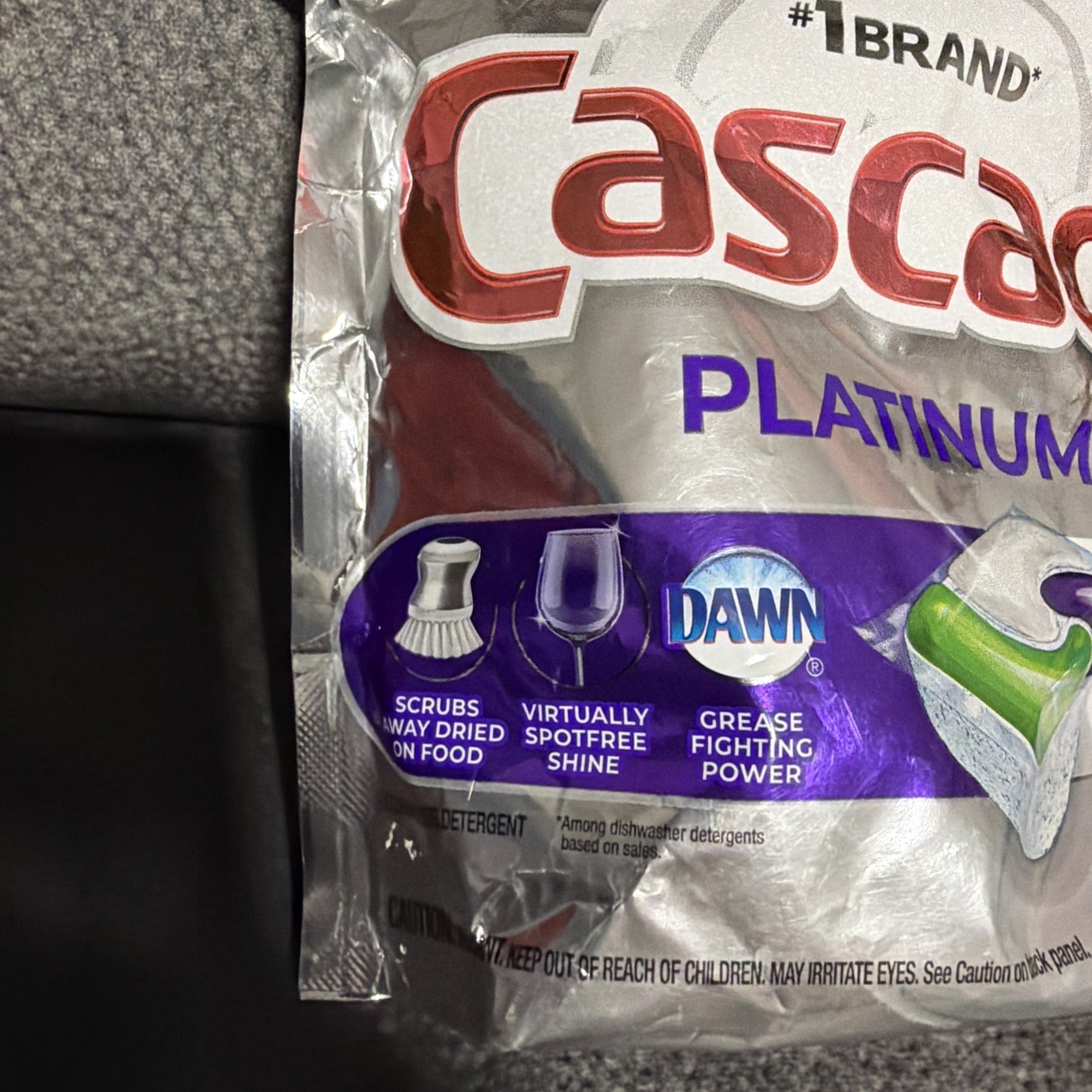 Cascade Platinum Plus 21 -Count Fresh scent Dishwasher Detergent