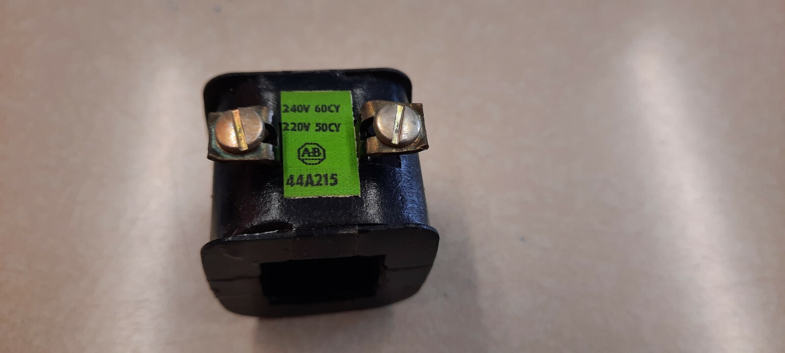 44A215 Allen Bradley COIL 240V 60HZ 220V 50HZ