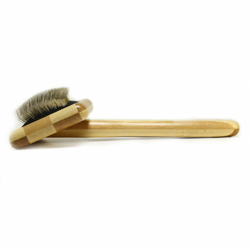 Lana’s Bamboo Fur Brush – Medium