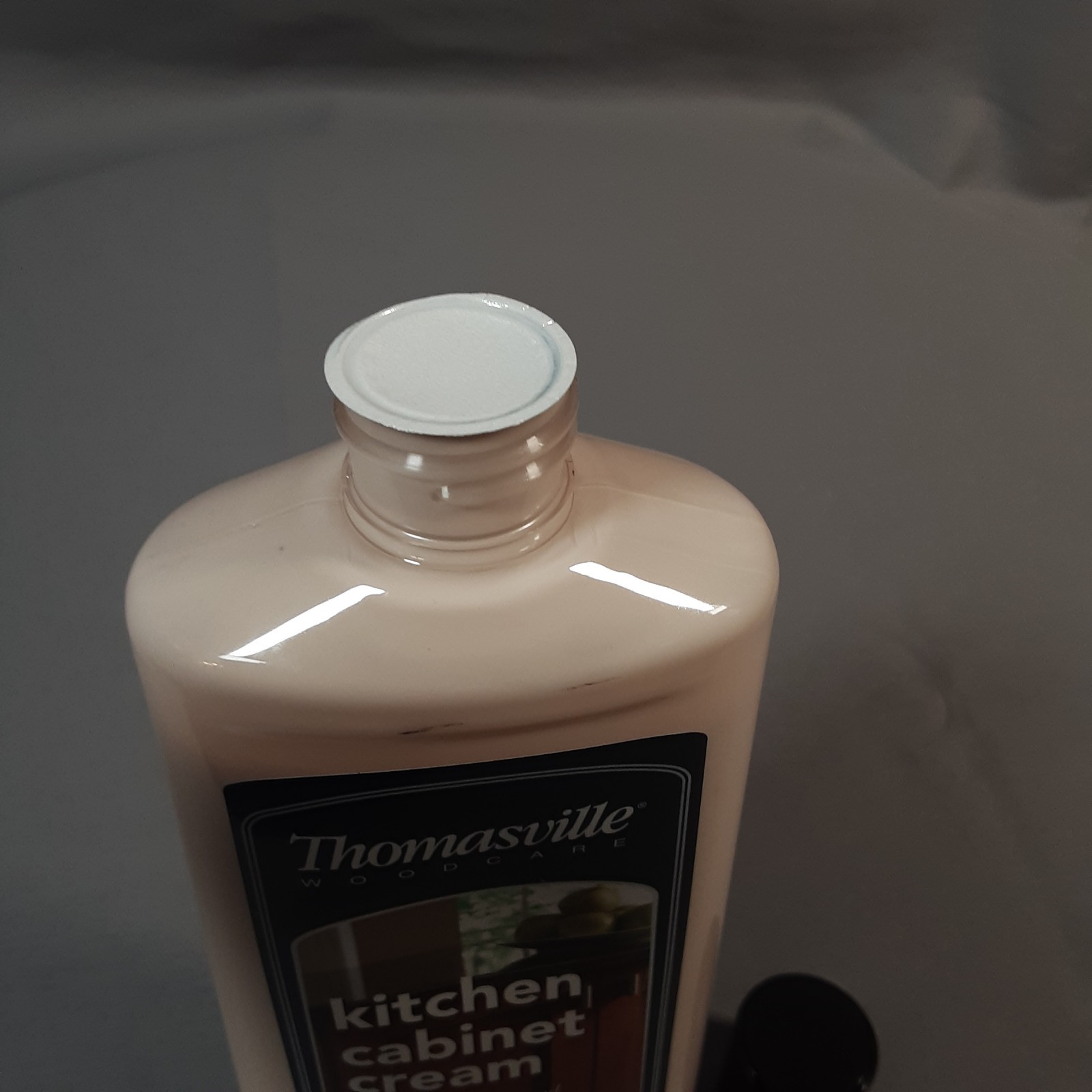 NEW Thomasville Kitchen Cabinet Cream 12oz Made in USA Cleans and Shines