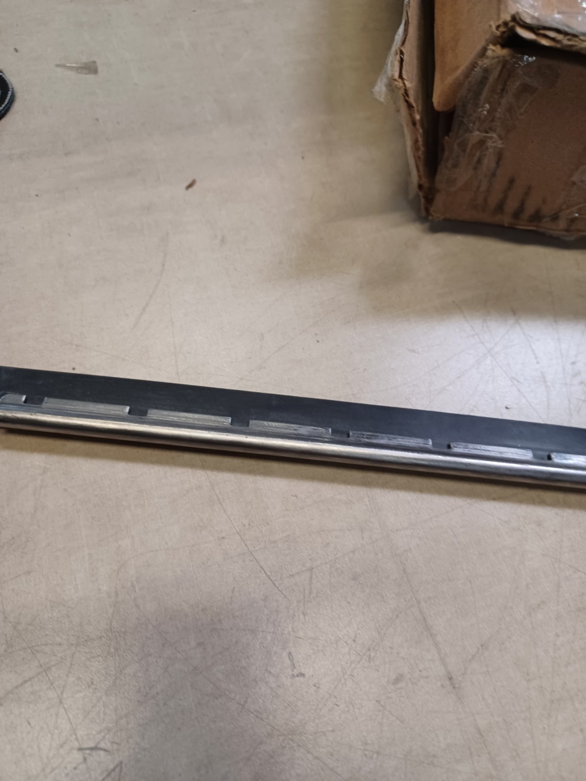 UNGER PR450 Window Squeegee,18 in W,Straight 38HY08