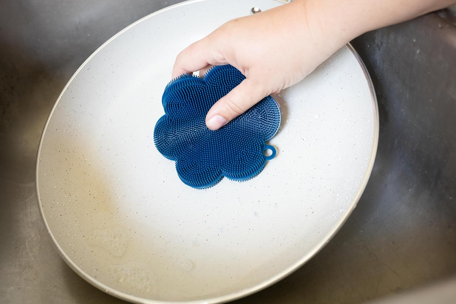 Silicone Dish Scrubbing Brush, Navy