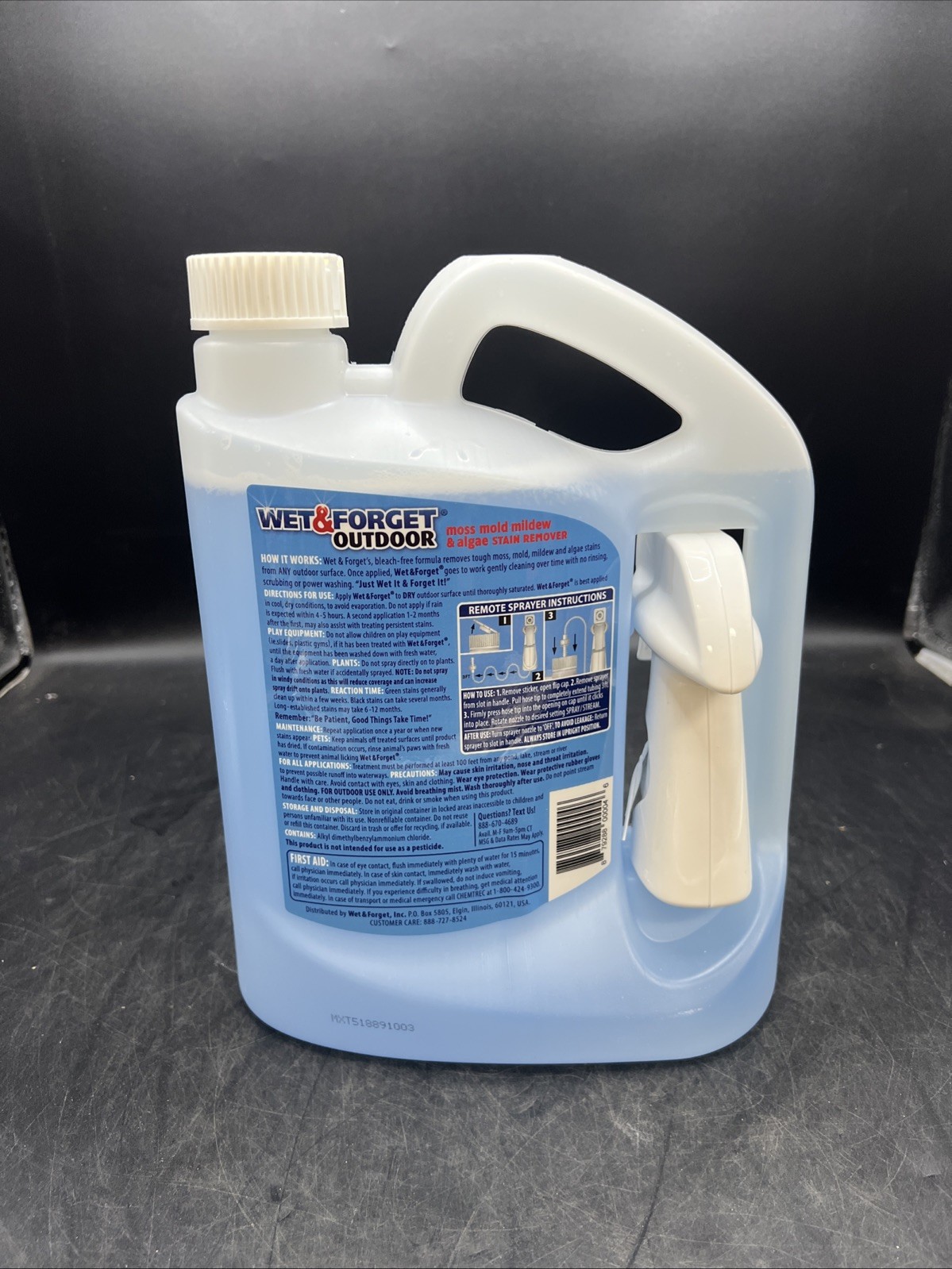 Wet & Forget Moss Mold Mildew Algae Cleaner 64oz Outdoor MultiSurface