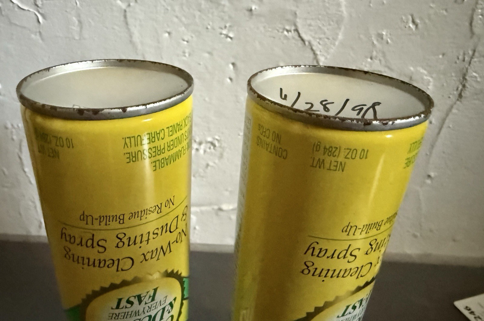 Lot Of 2 Lemon Endust 1995, No Wax Cleaning & Dusting Spray, 10 oz, FULL! NOS!