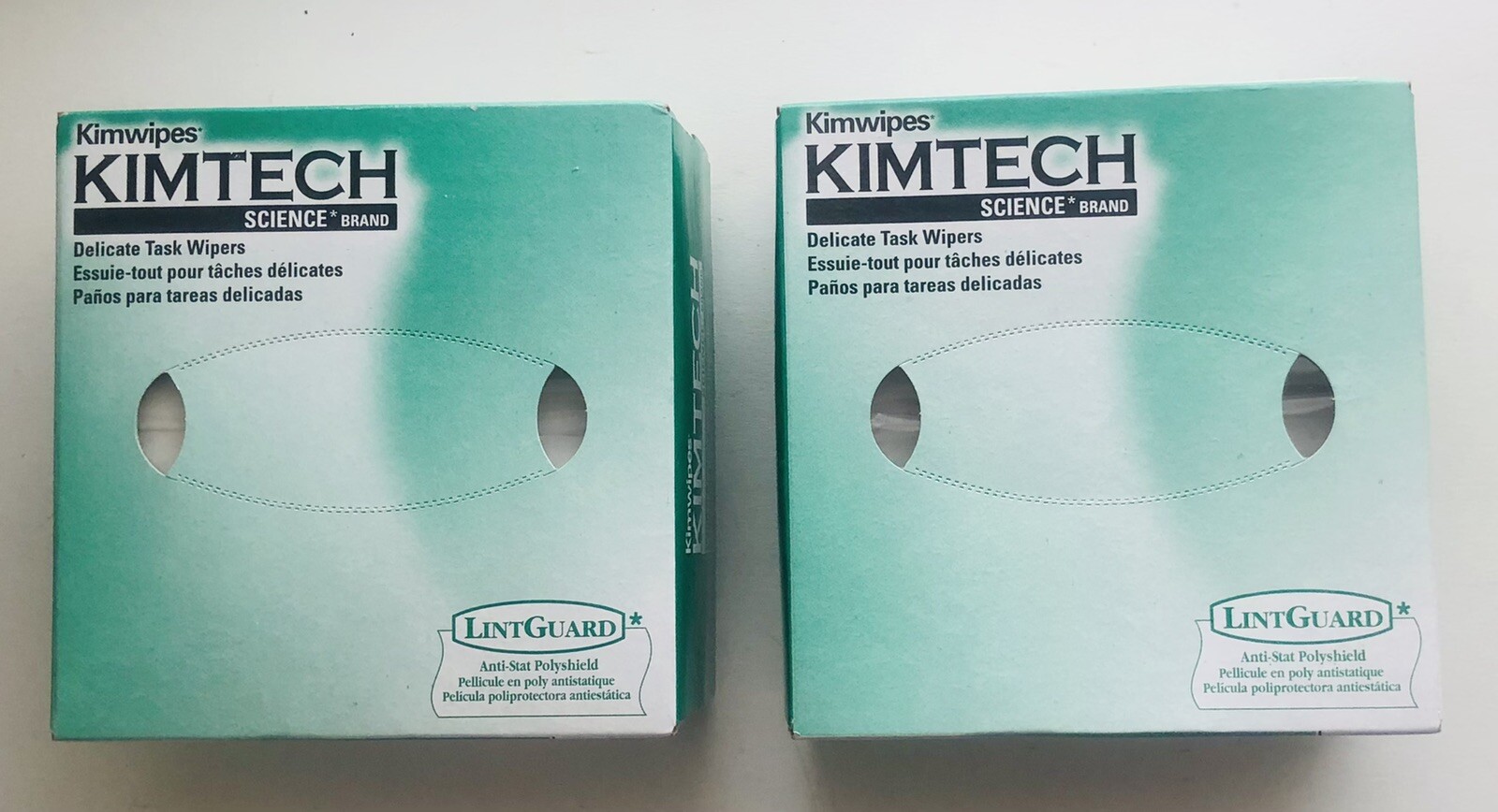 KIMTECH SCIENCE 34155 Delicate Task Wipes -WHITE 4.4″ x 8.4″ (2 Box of 280)