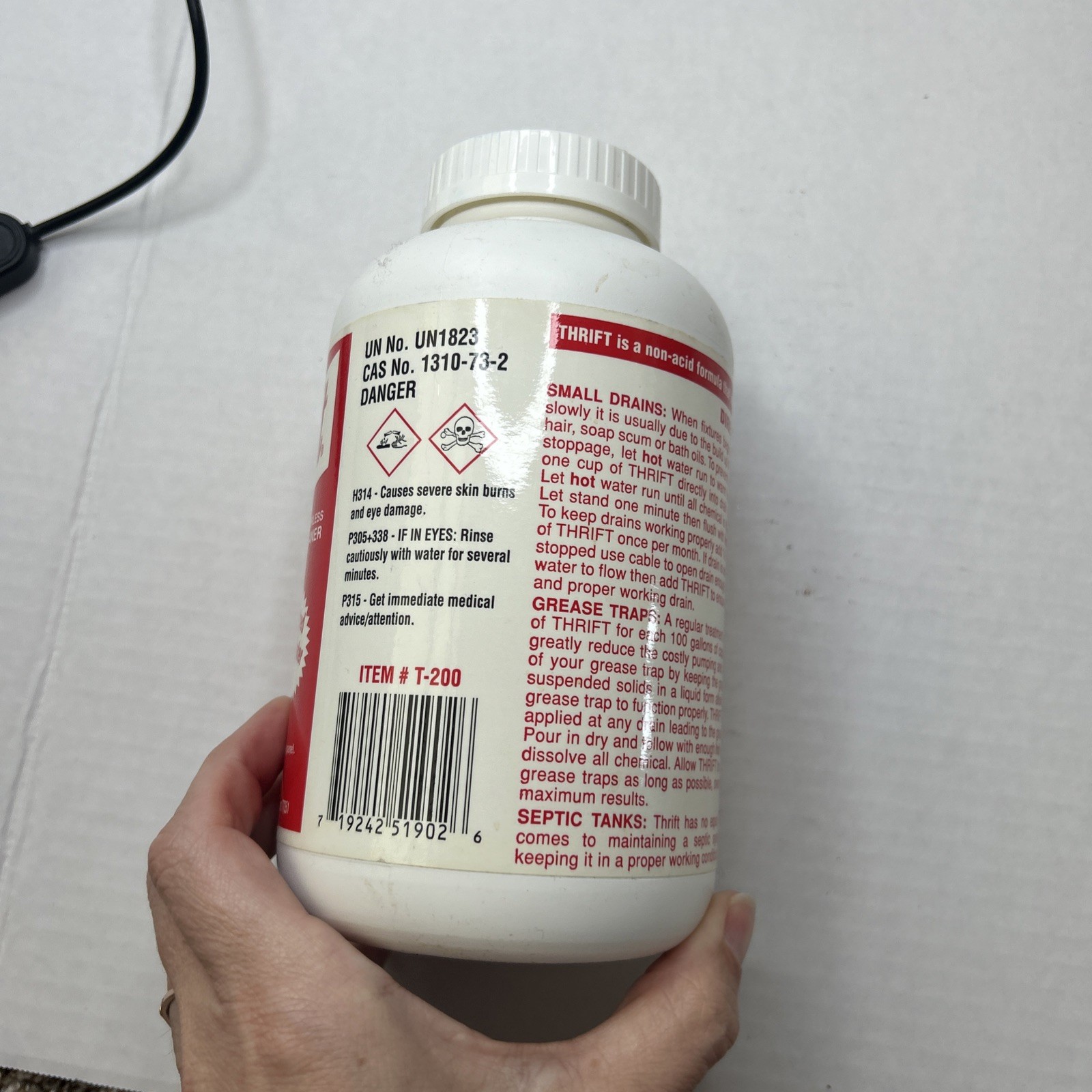 Thrift T-200 Alkaline Based Granular Drain Cleaner – 2 Pound (2 lb) Half full