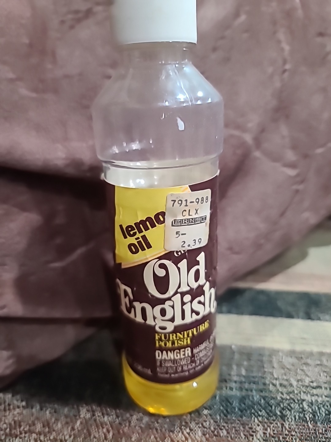 Vintage Genuine Old English Lemon Oil Furniture Polish 8 fl oz ~ Half Full-