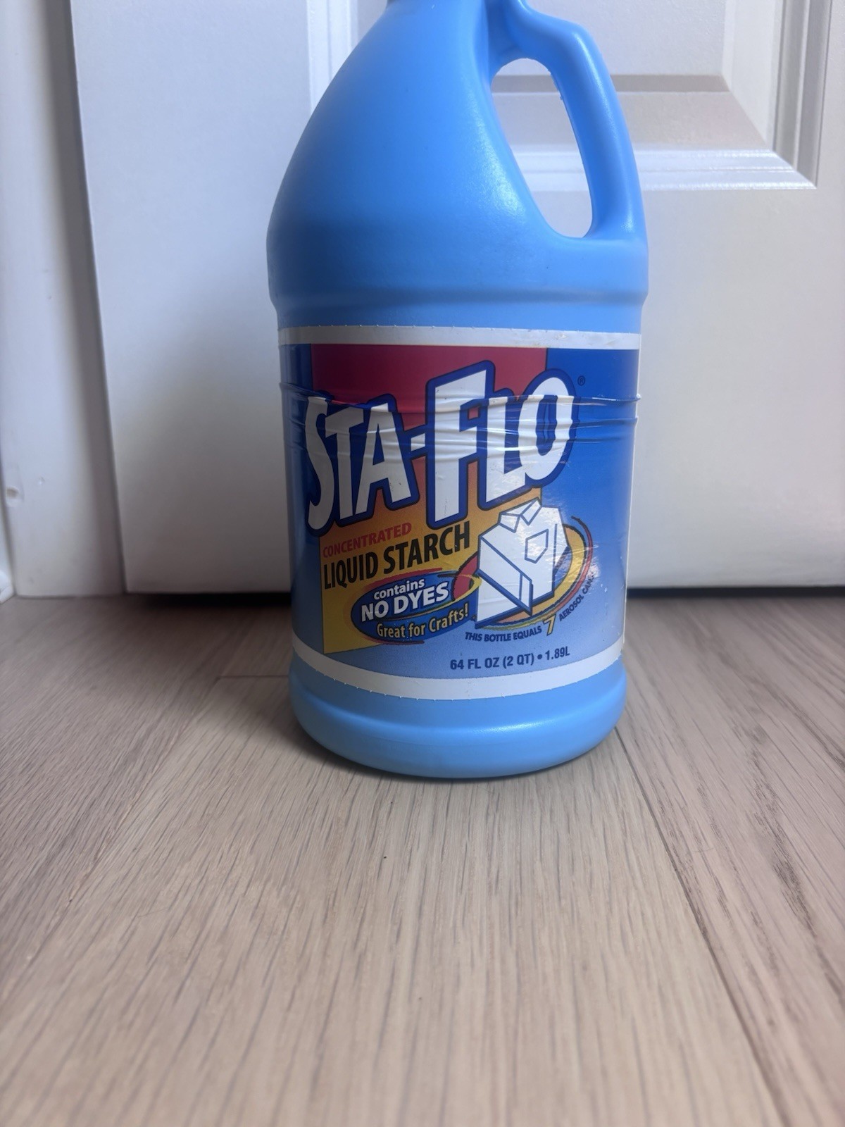 20% Full Sta-Flo Liquid Starch 64 Oz Discontinued Blue Container