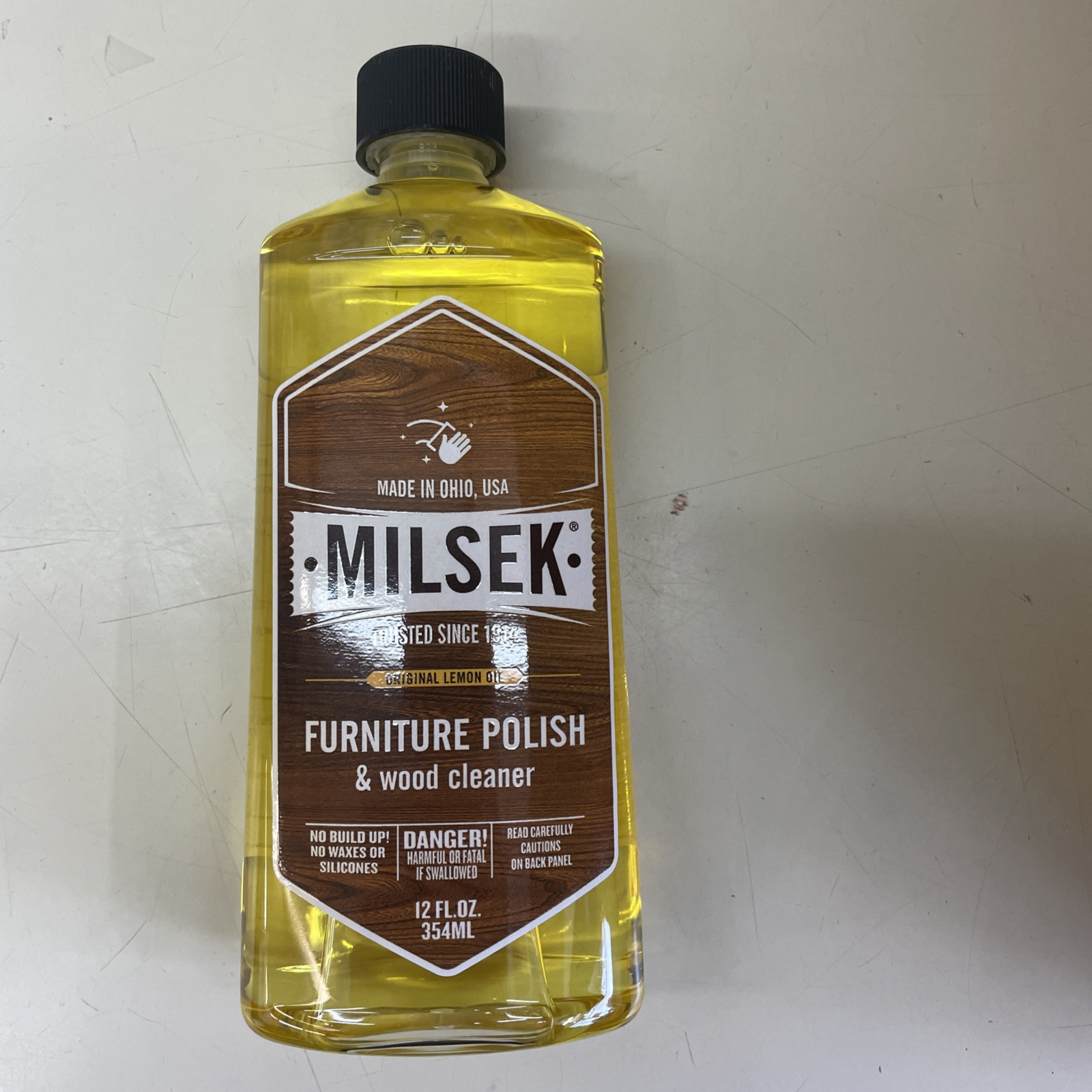 Milsek Furniture Polish and Wood Cleaner with Lemon Oil – Multipurpose Solution