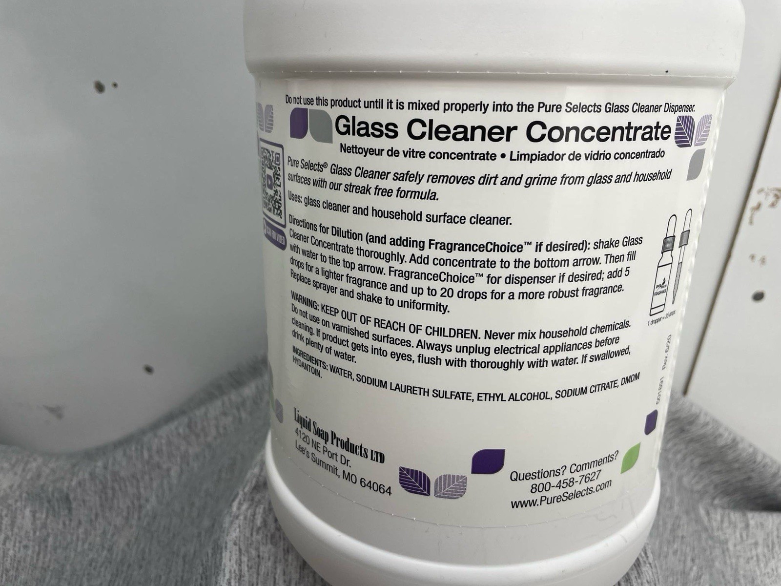 Pure Selects Platinum Glass Cleaner Concentrate 1 Gallon M4