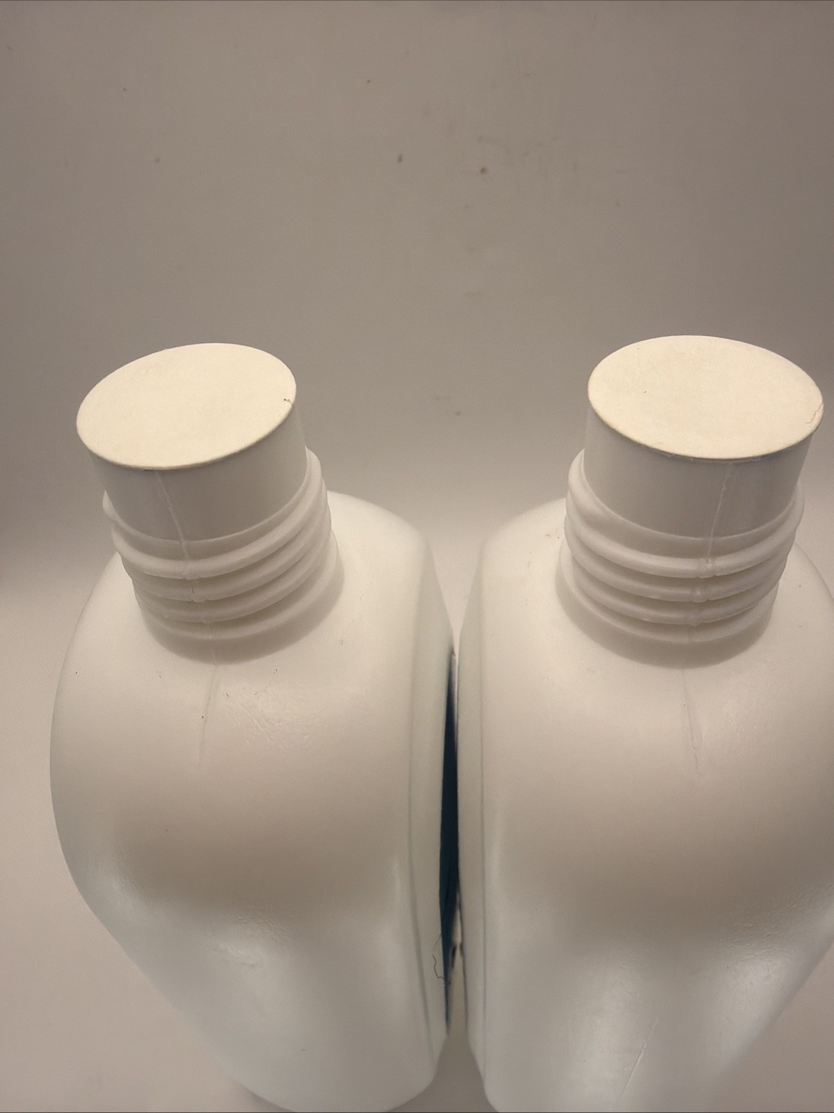 2 Bottles Cleaning Solutions concentrate For Hard Floors 16.9 Oz Mallbaola