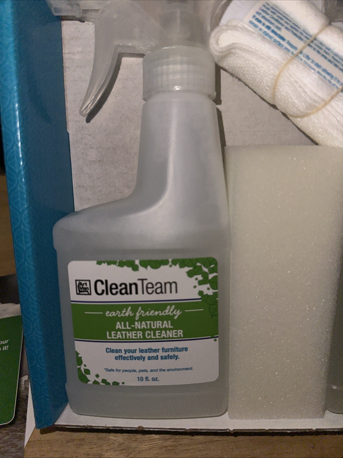 Art Van Earth Friendly Leather Cleaning & Protection Kit