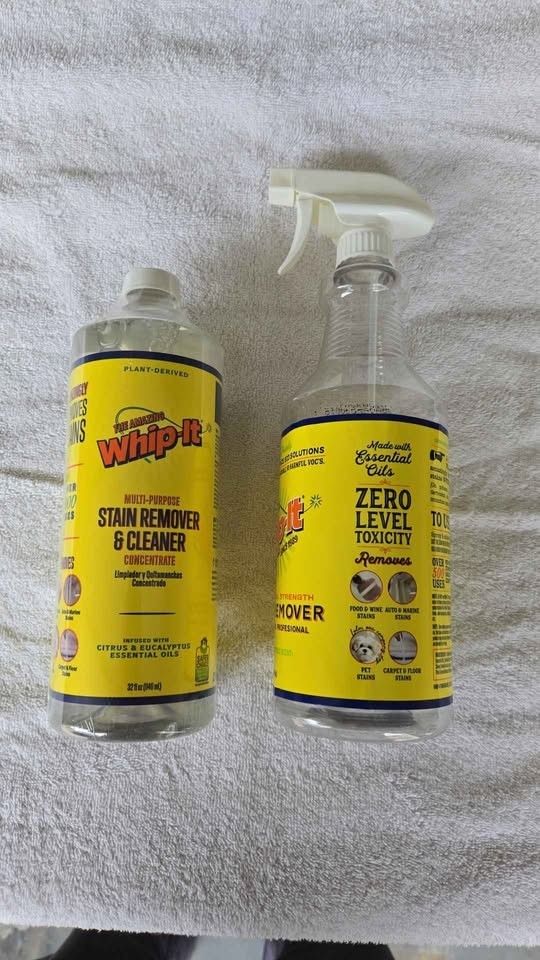 Amazing Whip-It Multi-Purpose Stain Remover & Cleaner 32oz Concentrate & Sprayer