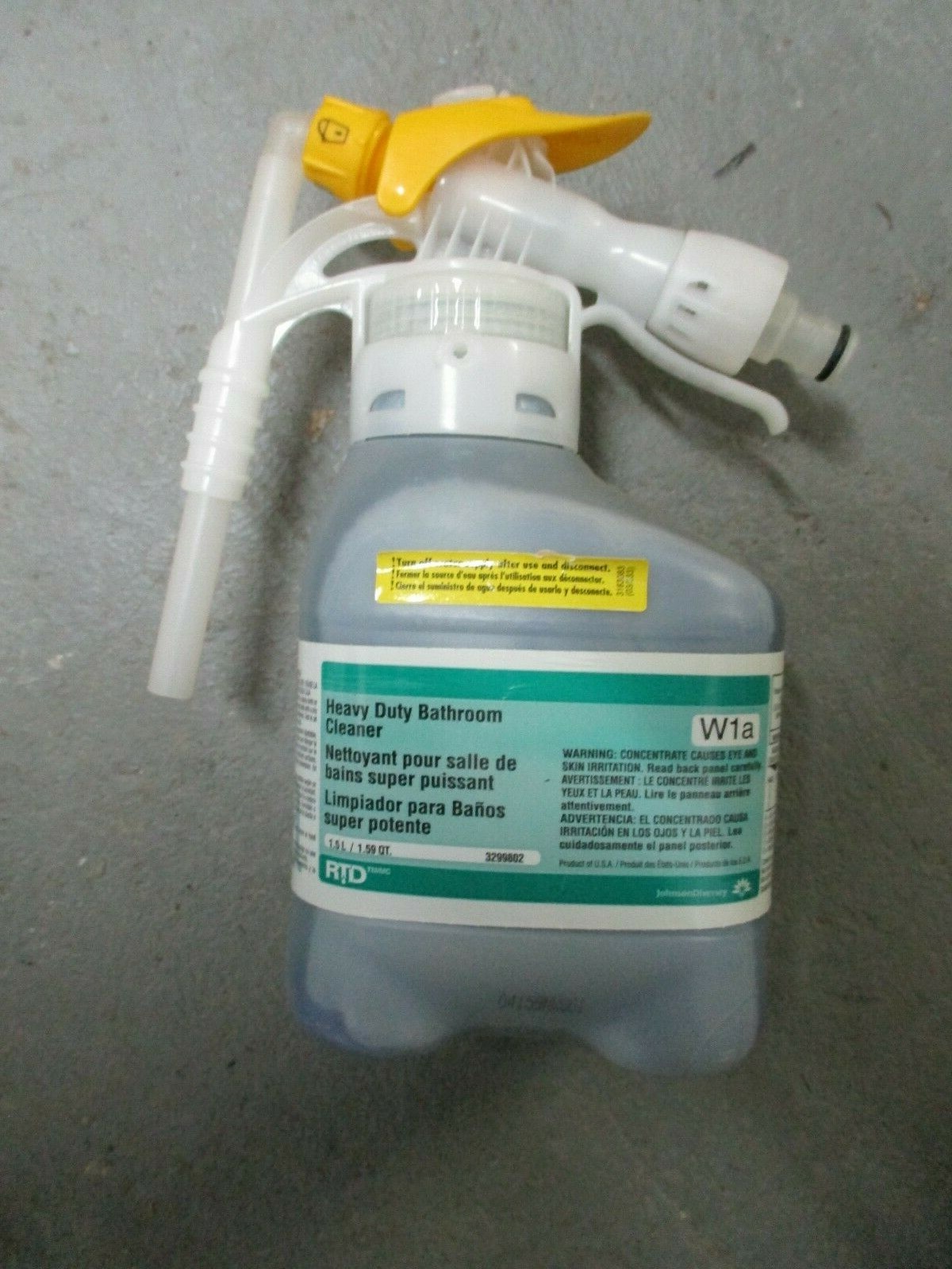 2 PACK 1.5 L JOHNSON DIVERSEY 3299802 HEAVY DUTY BATHROOM CLEANER FREE SHIPPING