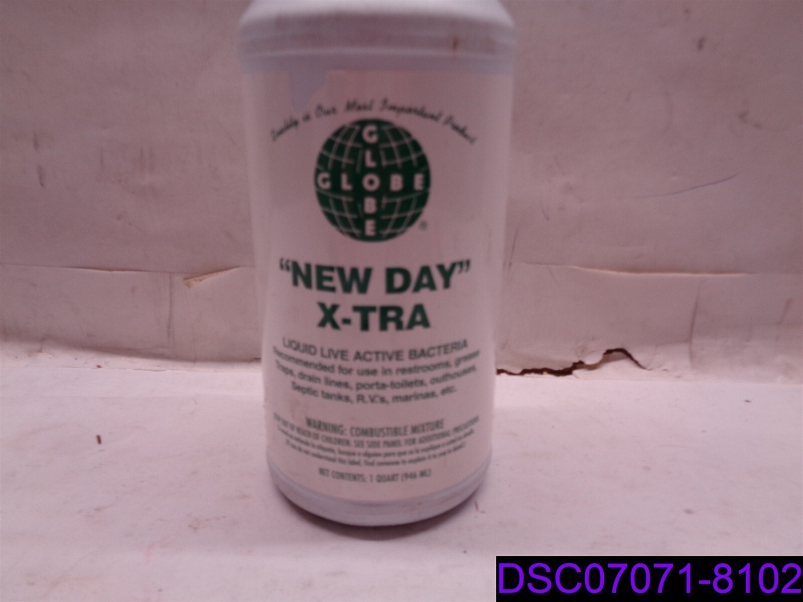 Qty=2 quarts (2 Bottles x 1 qt) Globe New Day X-Tra Liquid Live Active Bacteria