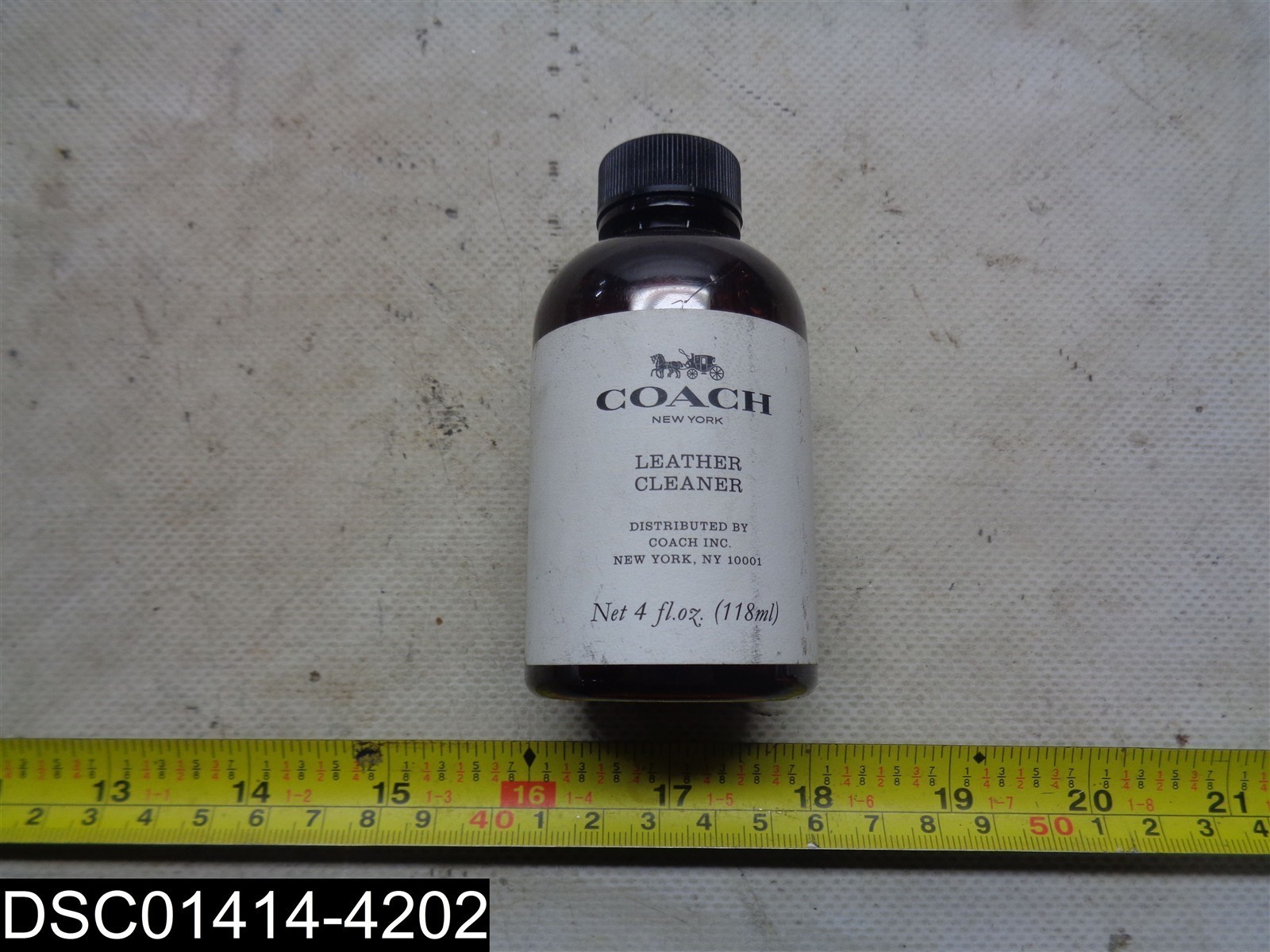 4 FL OZ Coach Leather Cleaner 193971638447