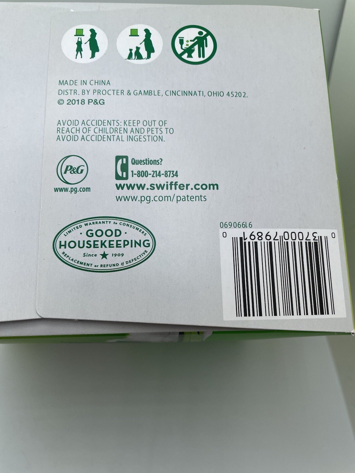 New Swiffer Heavy Duty PET Dry Sweeping Mopping Pads 20 Refill Febreze Fresh