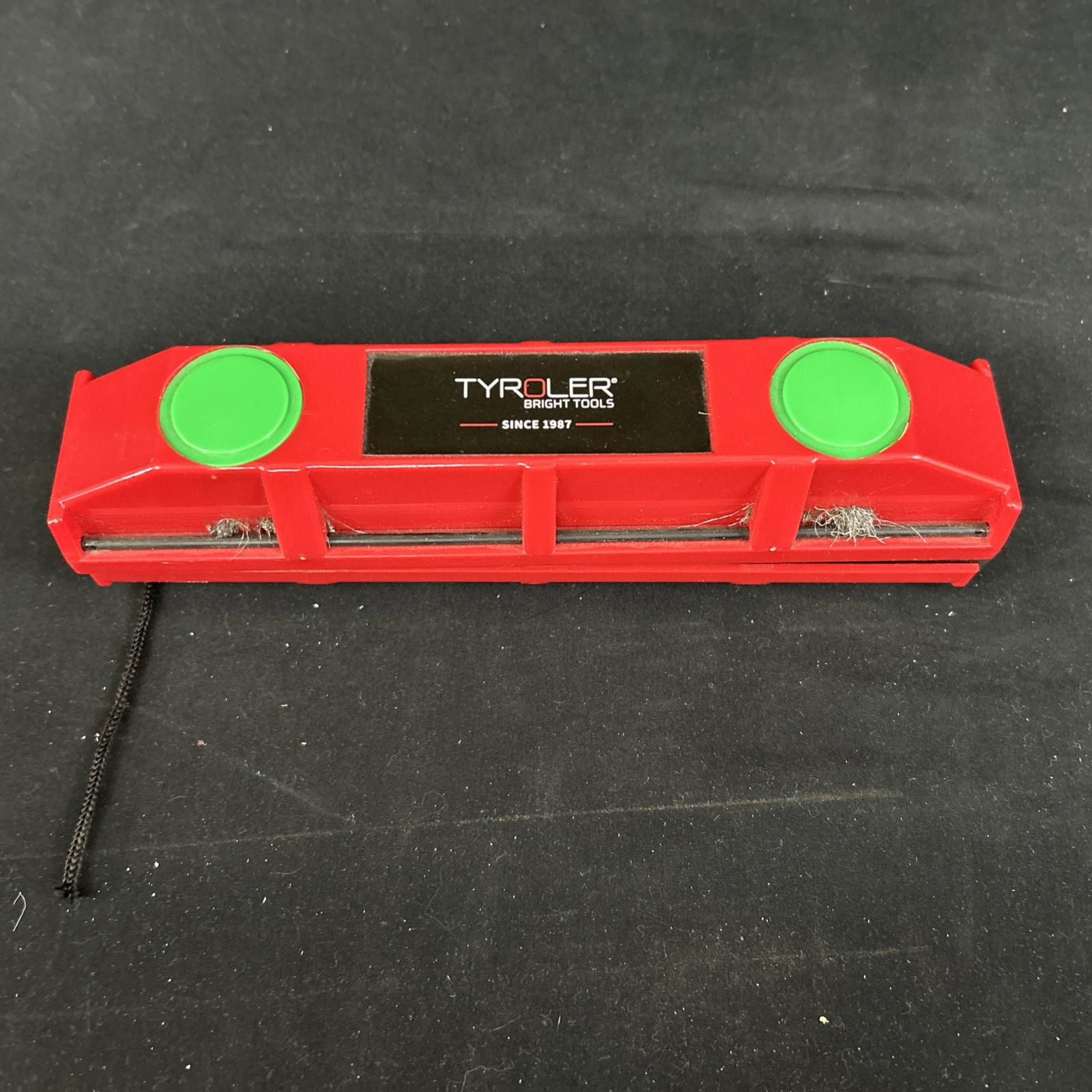 Tyroler Magnetic Window Cleaner