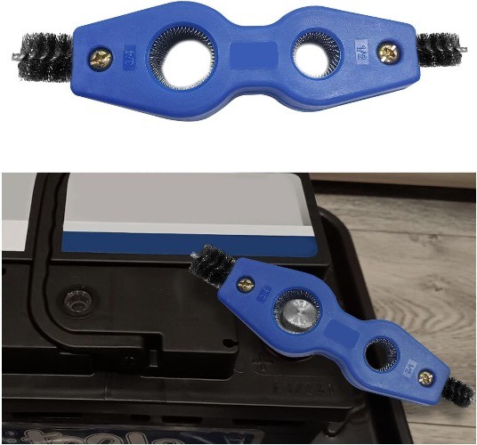 Battery Terminal Cleaning Brush, 4 in 1 Anti-Rust Batter Size: 1 PCColor: Blue