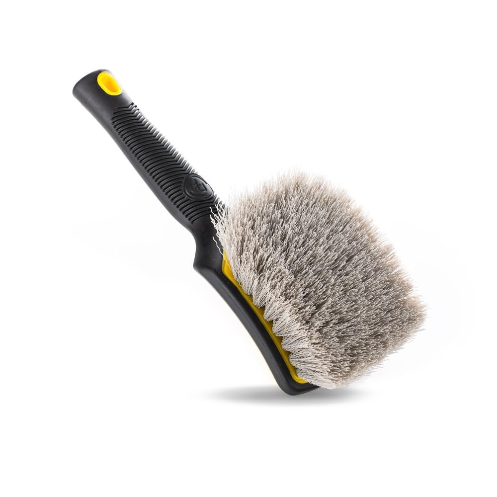 ProGrip XL Tire Brush – Ergonomic Handle & Stiff Bristles for Effective Cleaning
