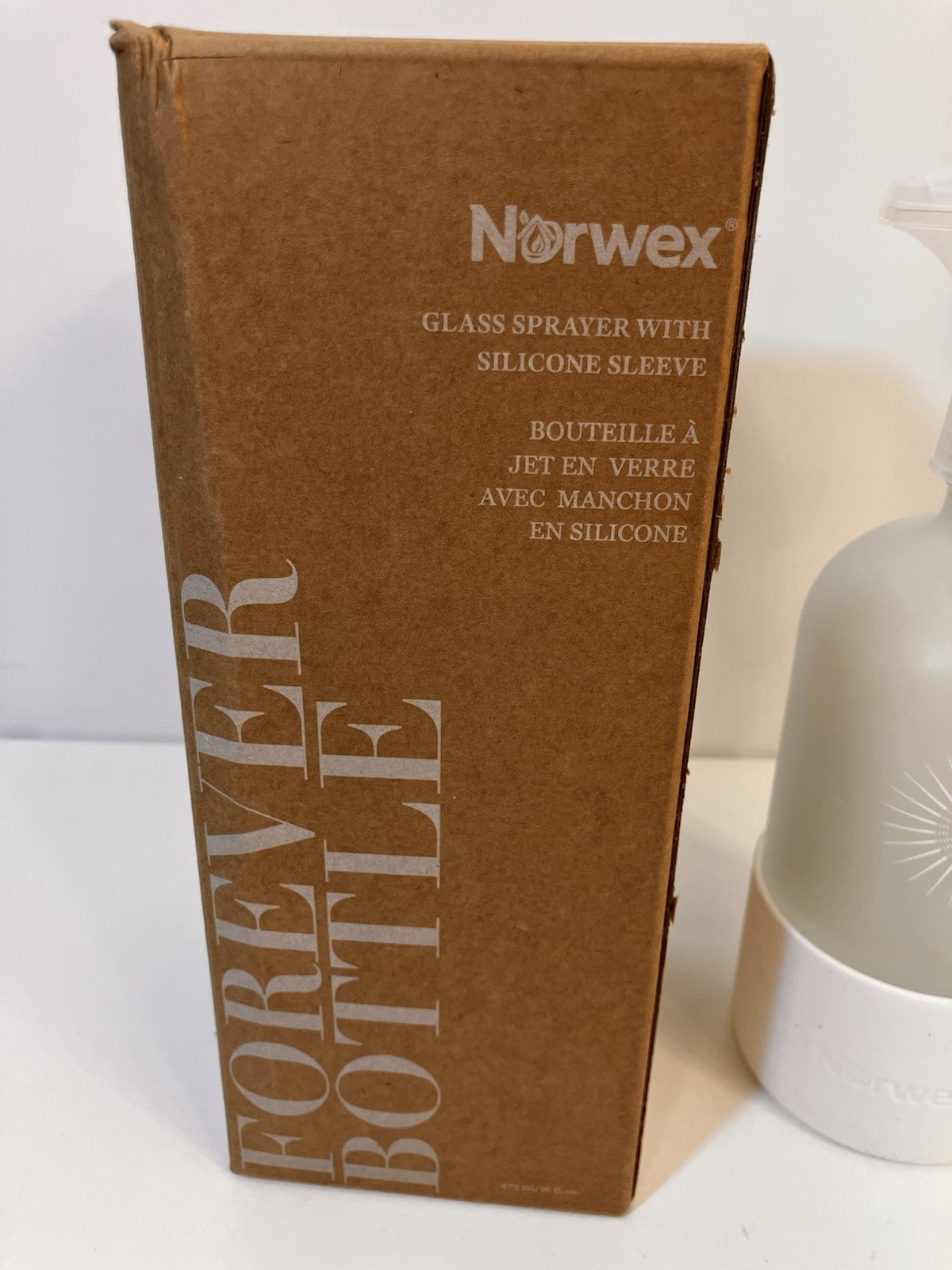 Norwex Forever Bottle Glass Sprayer Silicone Sleeve White NEW in Box