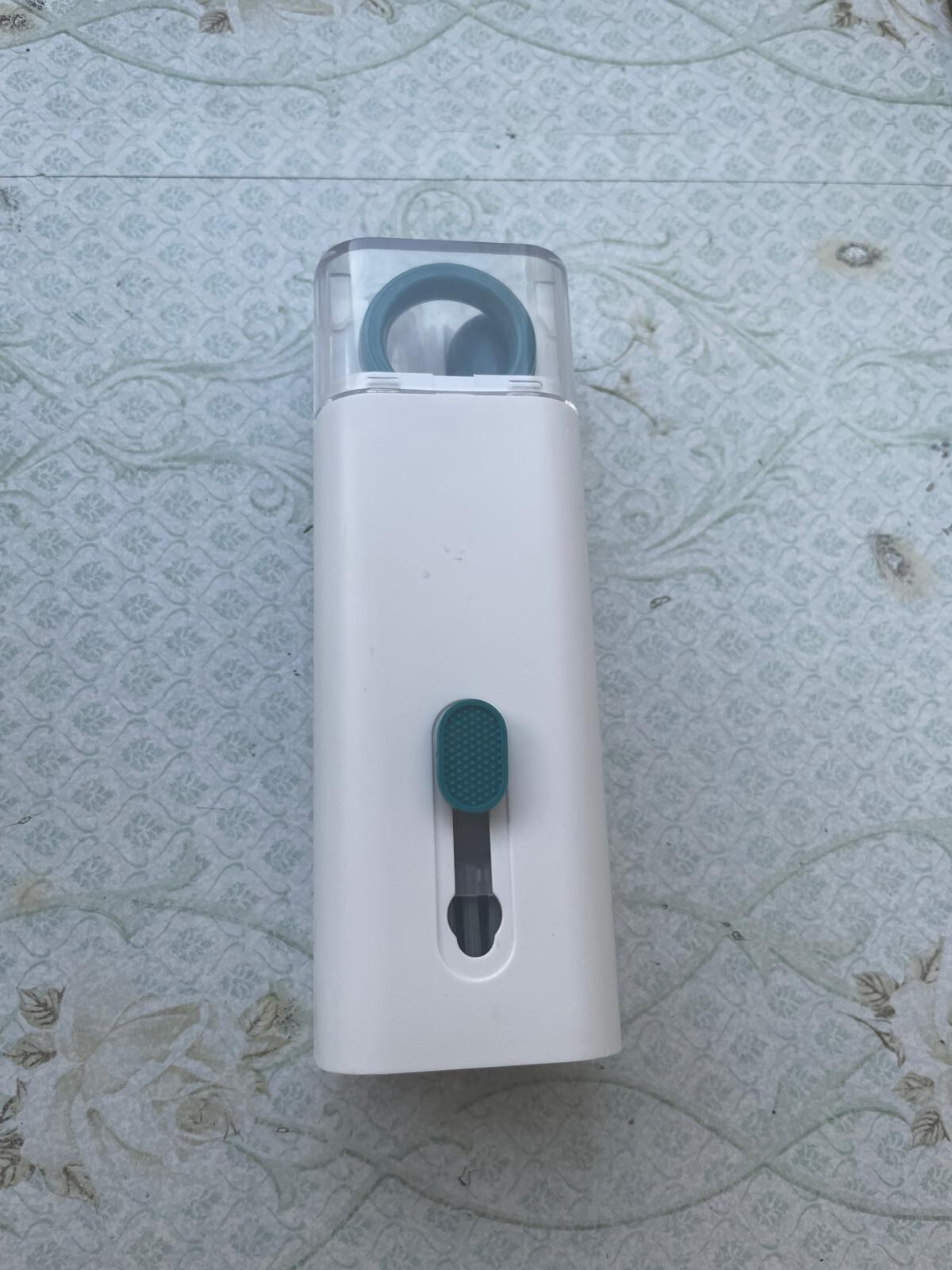 7-in-1 Wireless Earbuds & Keyboard Cleaning Tool