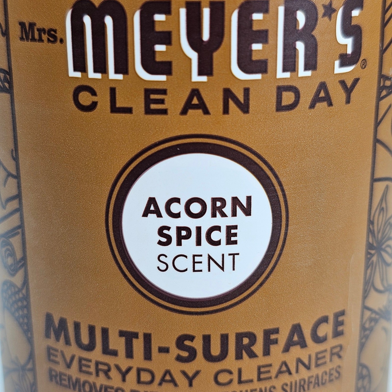 Mrs Meyers Clean Day Acorn Spice Multi-Surface Everyday Cleaner 16oz Limited Ed