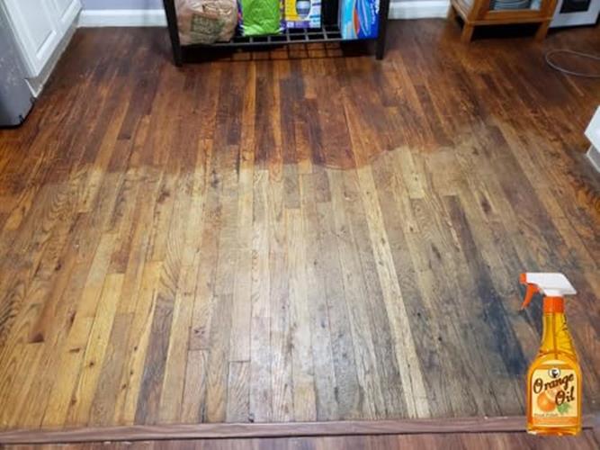 Howard Products Orange Oil Wood Furniture Polish – Revitalize Surfaces with