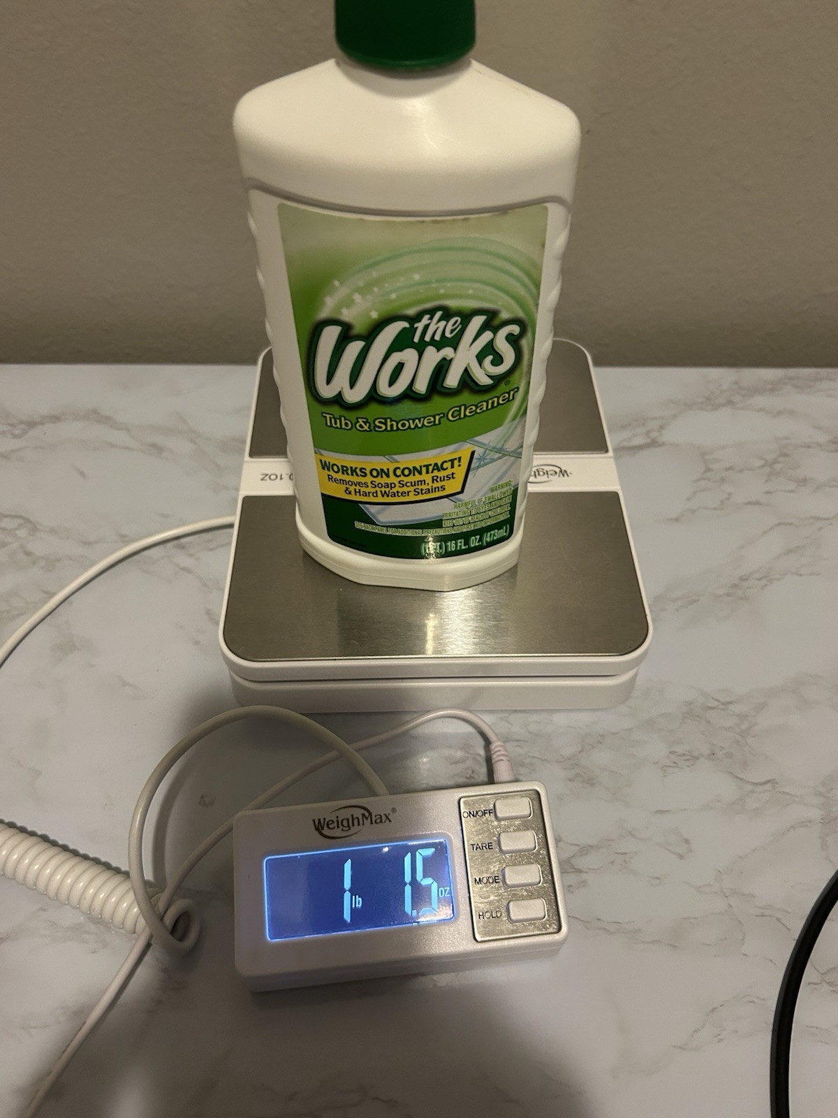 The Works Tub Shower Cleaner 16 oz Hard Water Rust Soap 99% full Discontinued