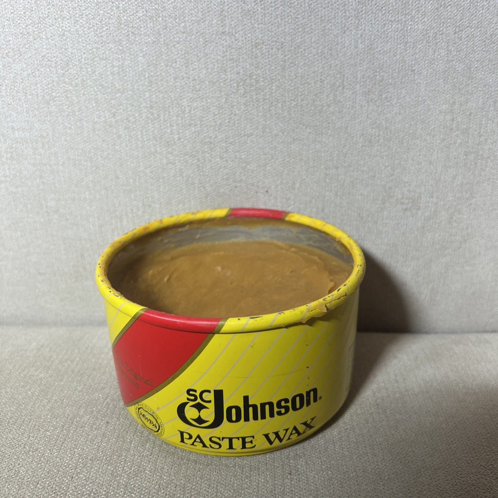 SC Johnson Paste Wax Original Formula Container 1 Lb 80-85% Full