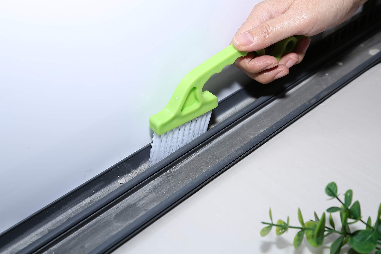 2pcs Handheld Groove Gap Cleaning Tools Door Window Track Kitchen Cleaning Brush