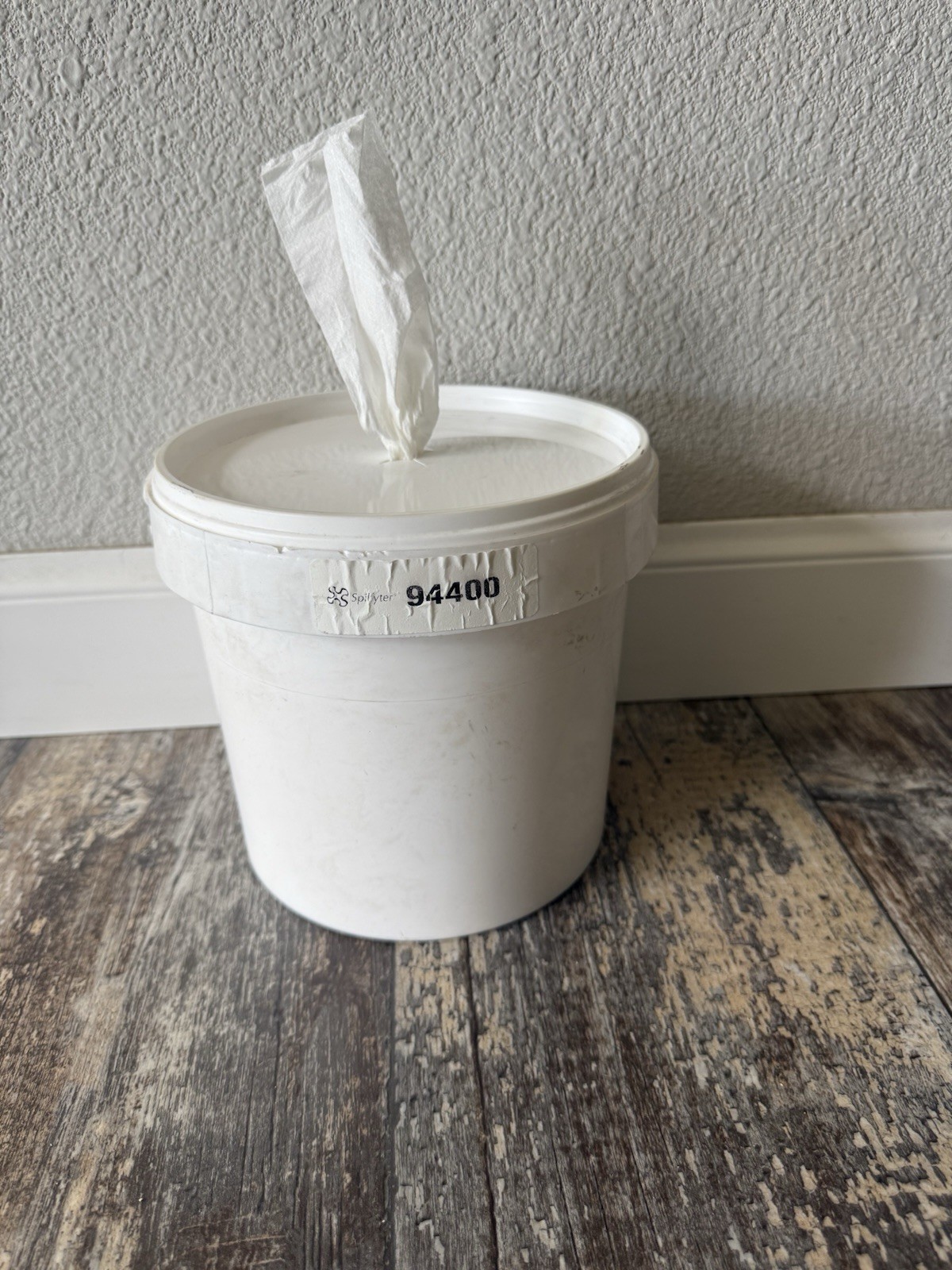 Spilfyter Wipes – Bucket & Wipes