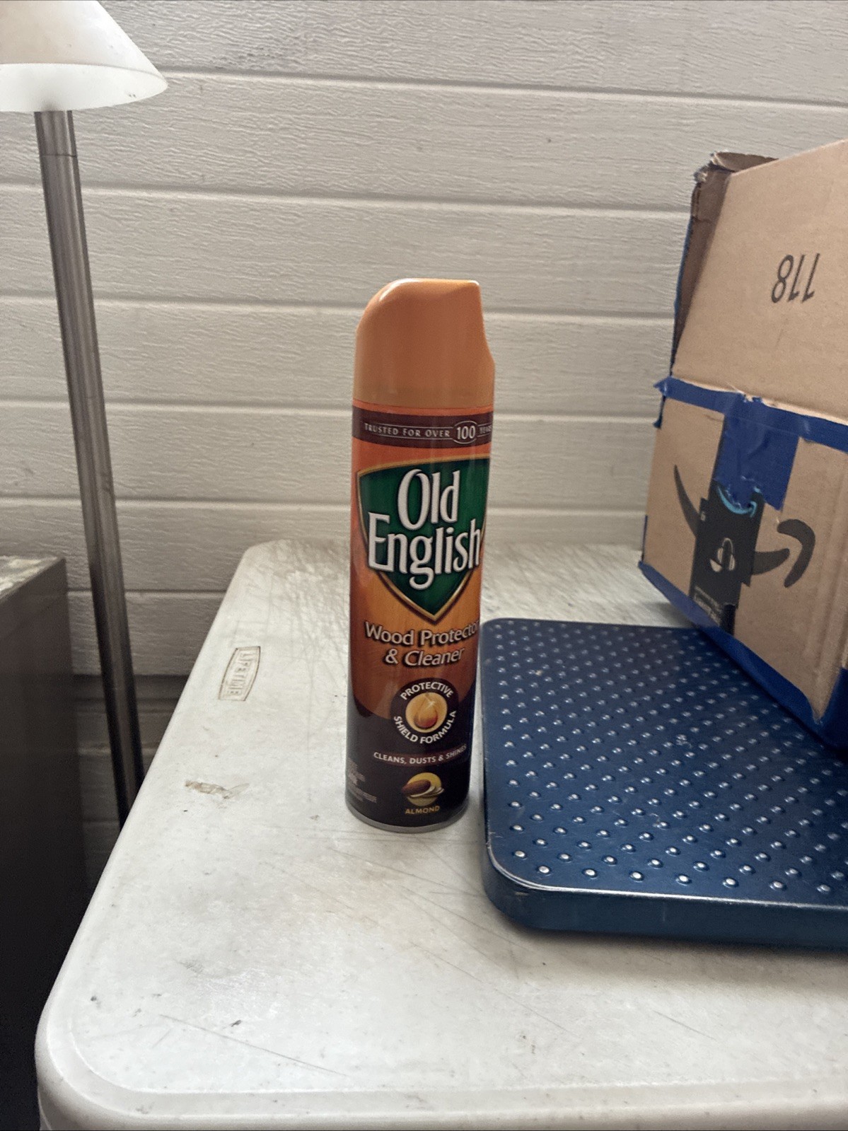 Old English Wood Protector & Cleaner Almond Scent 12.5 oz Dust Shine Polish NEW