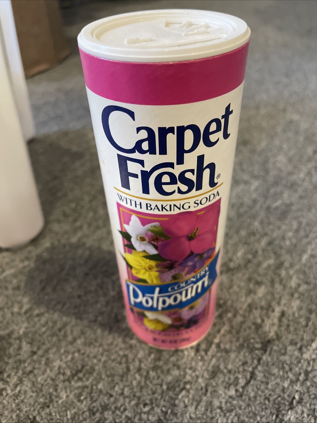 Carpet Fresh Country Potpourri Scent Carpet Odor Eliminator 14 oz. Powder 1999