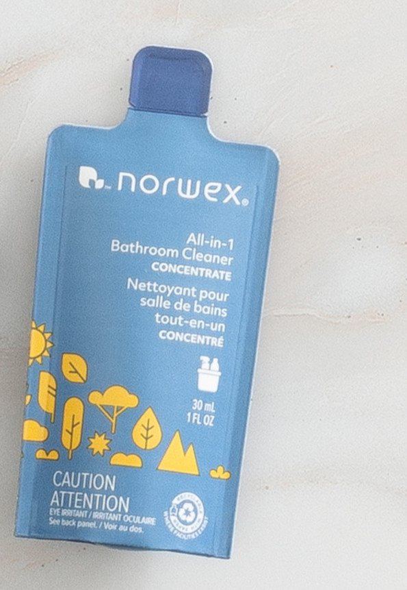 Norwex All-in-1 Bathroom Cleaner Concentrate 1 packet & 1 Forever Bottle
