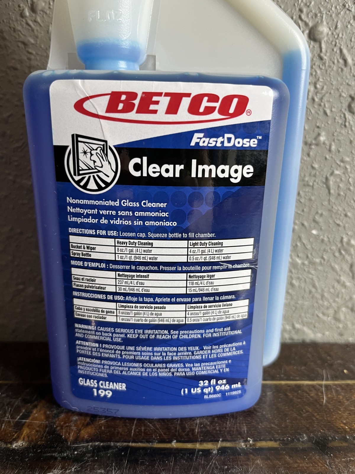 Betco Clear Image Glass Cleaner 199 Concentrated 32 fl oz FastDose Non-Ammoniate