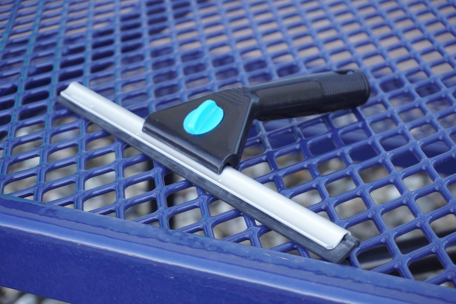 12 Inch All Purpose Window Squeegee – Lightweight Durable Plastic Handle -Alu…