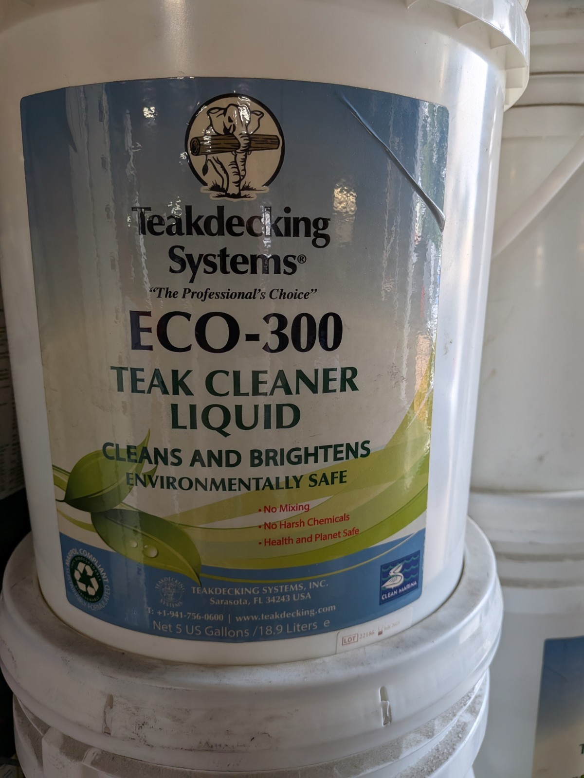Teak Decking Systems ECO-300 Liquid Teak Cleaner 5-gal