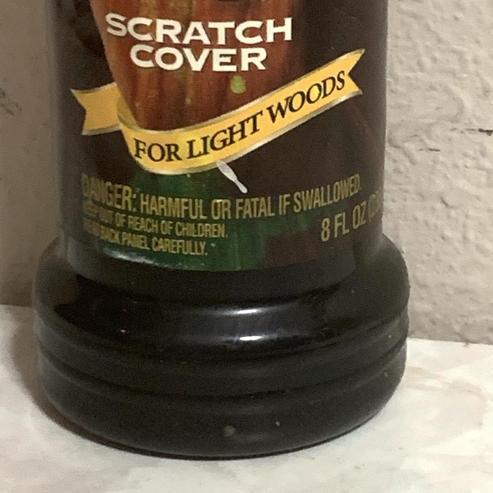 Old English Furniture Polish Scratch Cover VINTAGE Y2K For Light Wood 2001 Prop