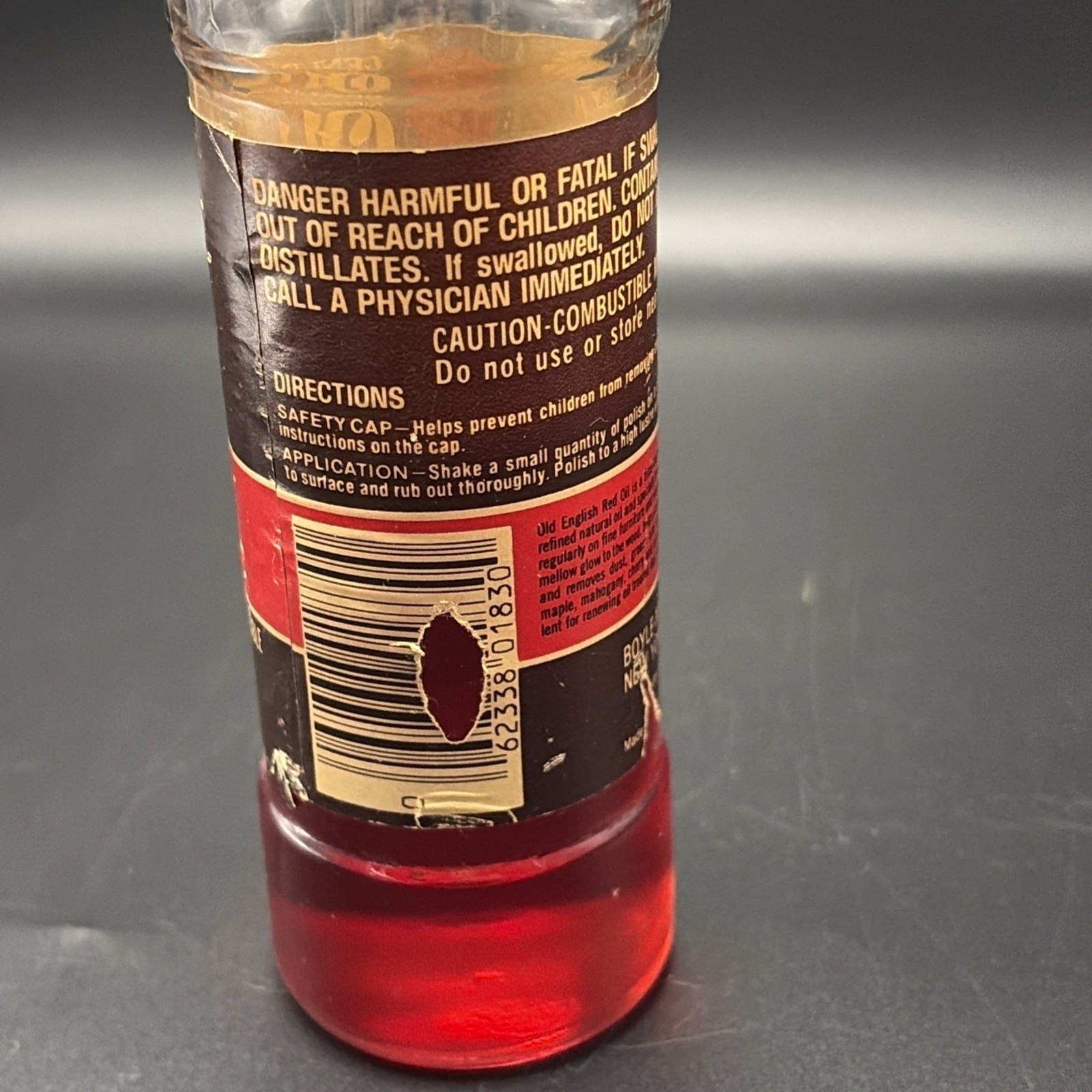 Vintage Old English Red Oil Furniture Polish 8 Oz Glass Bottle DISCONTINUED~1/2