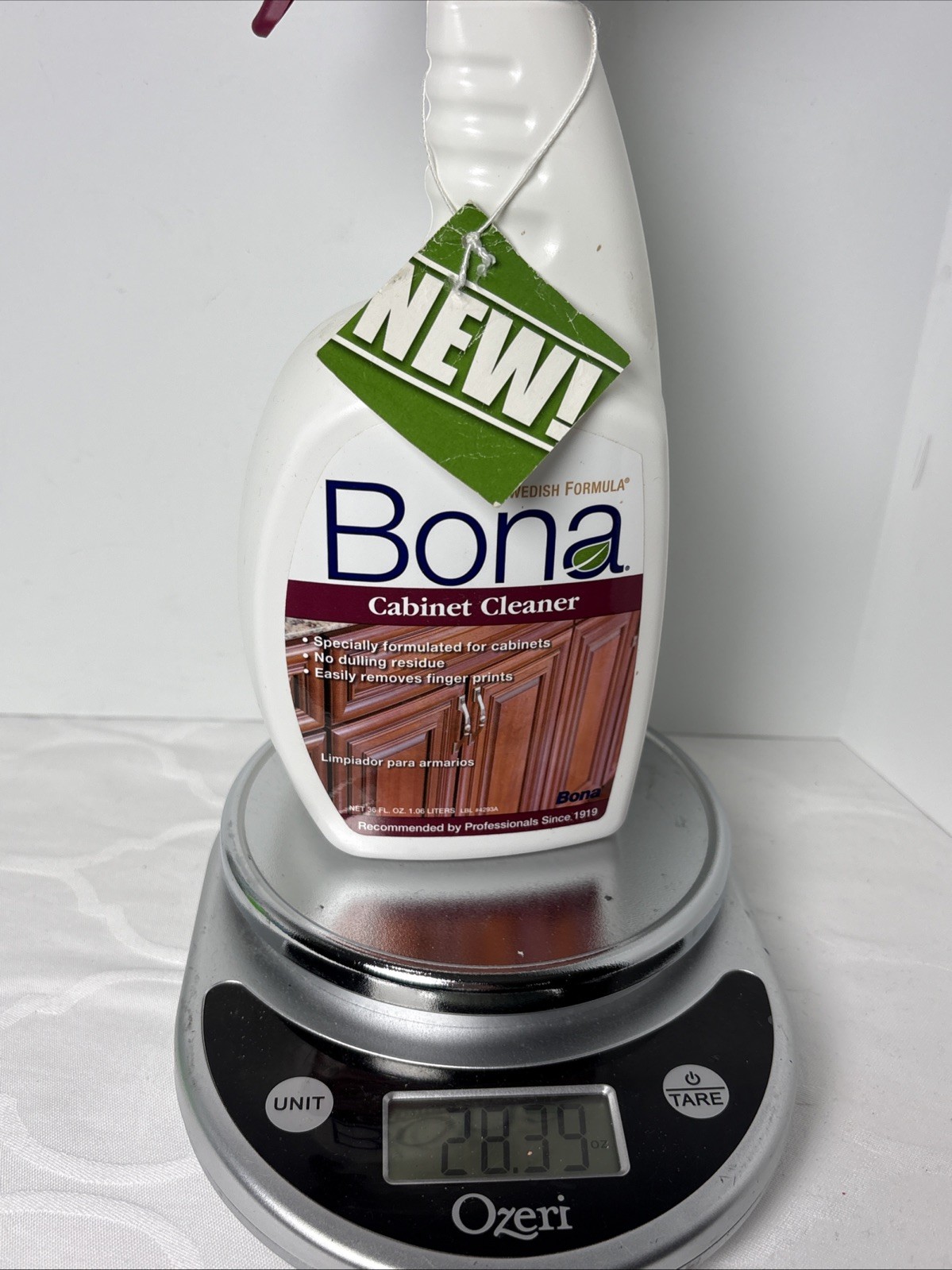 Bona Cabinet Cleaner 36 Fl Oz Spray Bottle Swedish Formula 75% Full