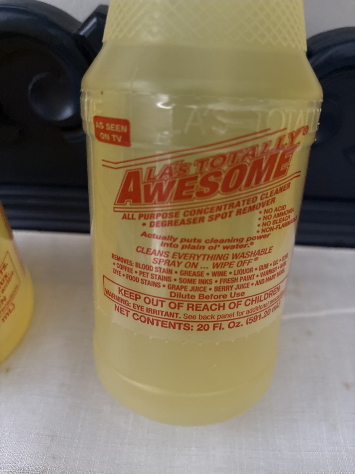 La’s Totally Awesome All Purpose Cleaner Bundle Spray 20 oz and refill 64 oz