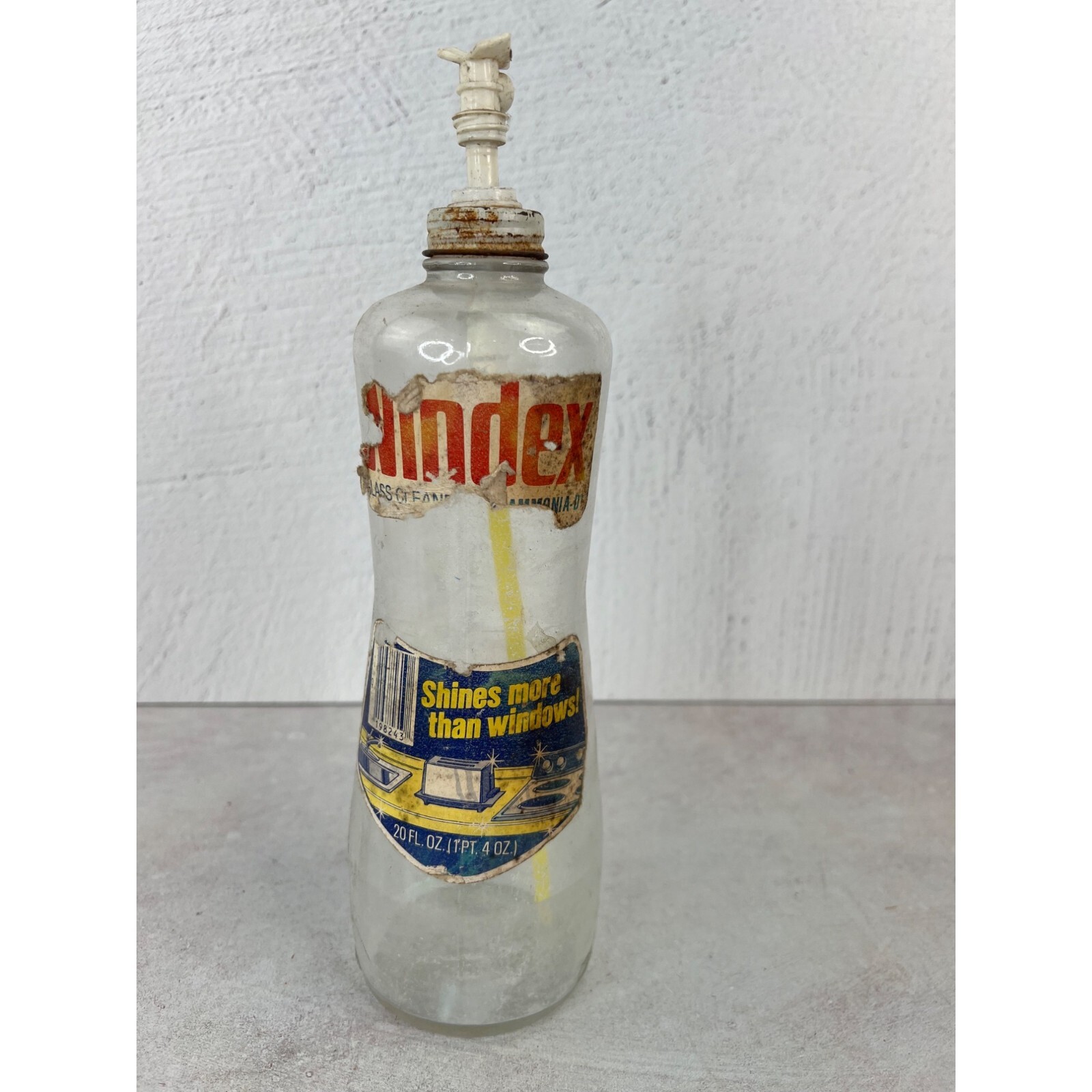 Vintage Windex Glass Cleaner Bottle 20 Fl. Oz. Movie Prop
