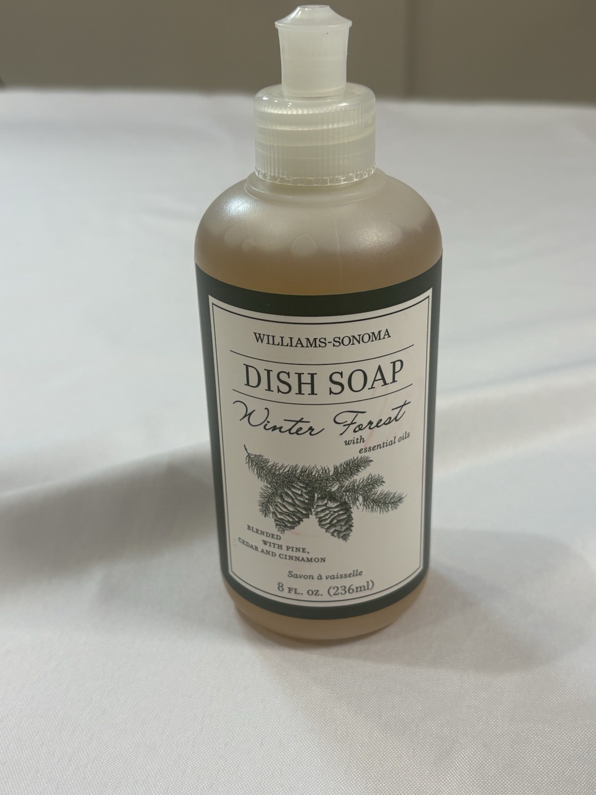 Williams-Sonoma Winter Forest dish soap 8 Fl Oz.