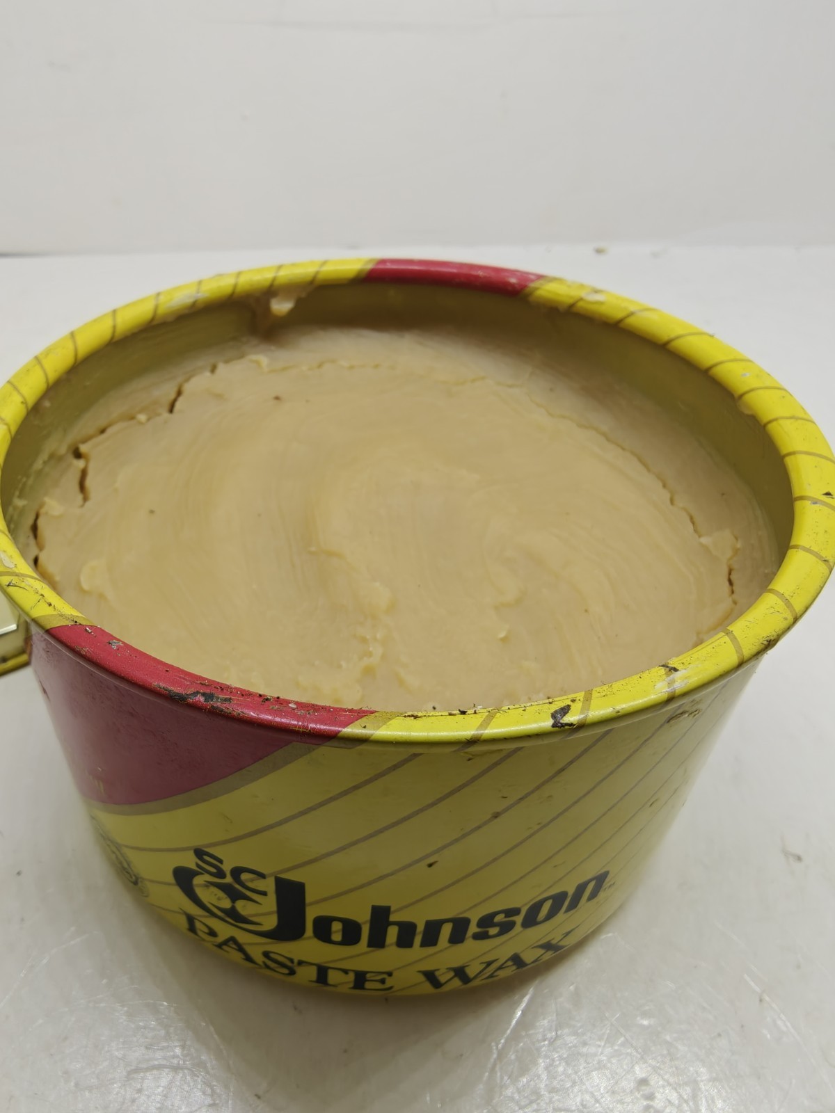SC Johnson Discontinued Wood Paste Wax 85% Full 1 Pound .O8 Ounce