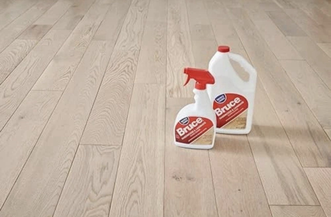 Bruce Hardwood and Laminate Floor Cleaner for All No-Wax Urethane Finished