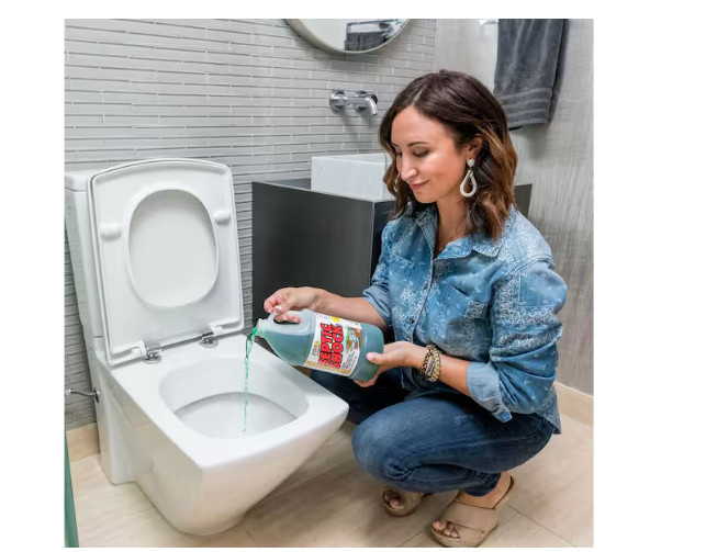 Septic Shock Drain Cleaner 67.6 oz.