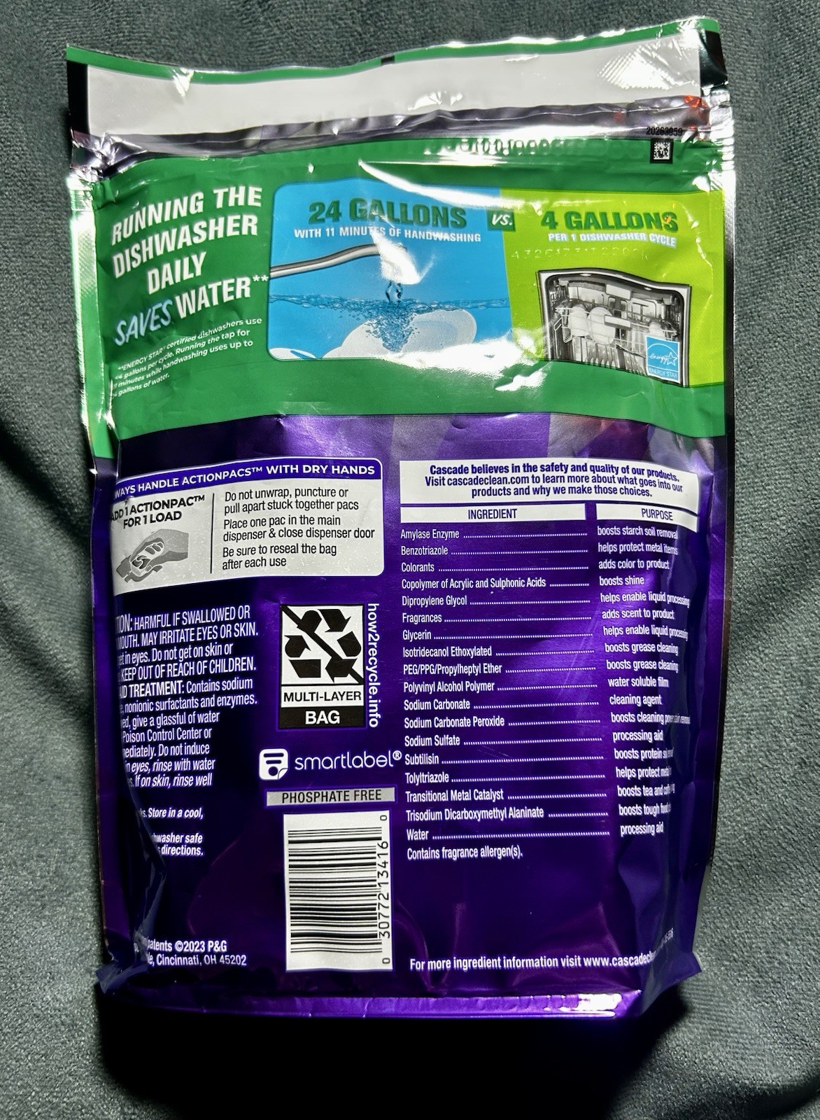 Cascade Platinum Plus Dishwasher Detergent Capsules 24 Count Clean Lemon Scent